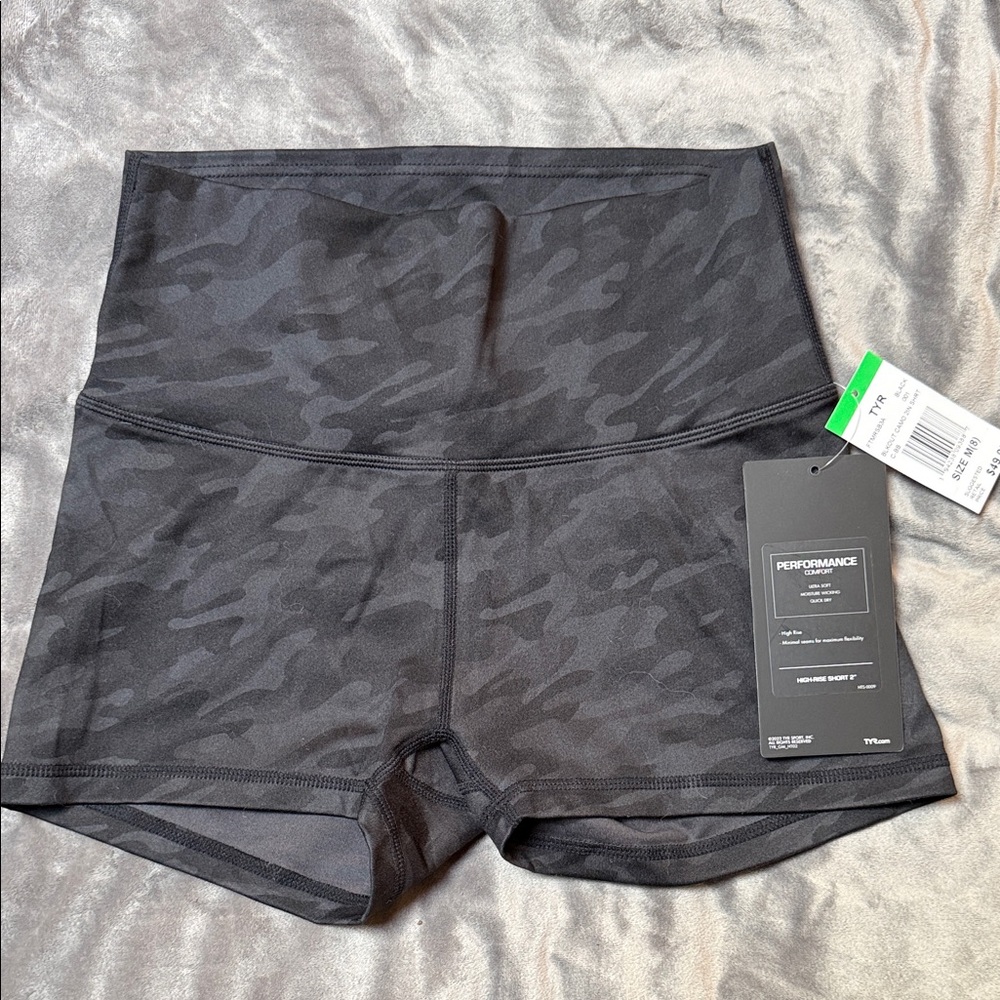 TYR Women's Black Camo Shorts